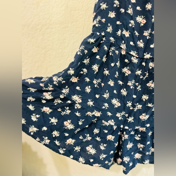 Hollister Co. Women's Navy Playsuit-romper size med - Picture 2 of 10